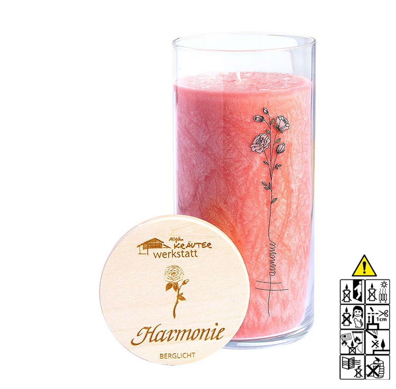 Allgäuer Heilkräuterkerze zum Thema  Harmonie  Heilkräuterkerze Naturkraft Berglicht. Als Geschenk für Sie oder Ihn. 100% Vegane Kerze. Hergestellt aus Olivenöl. Jetzt in unserem Kerzen Onlineshop kaufen.