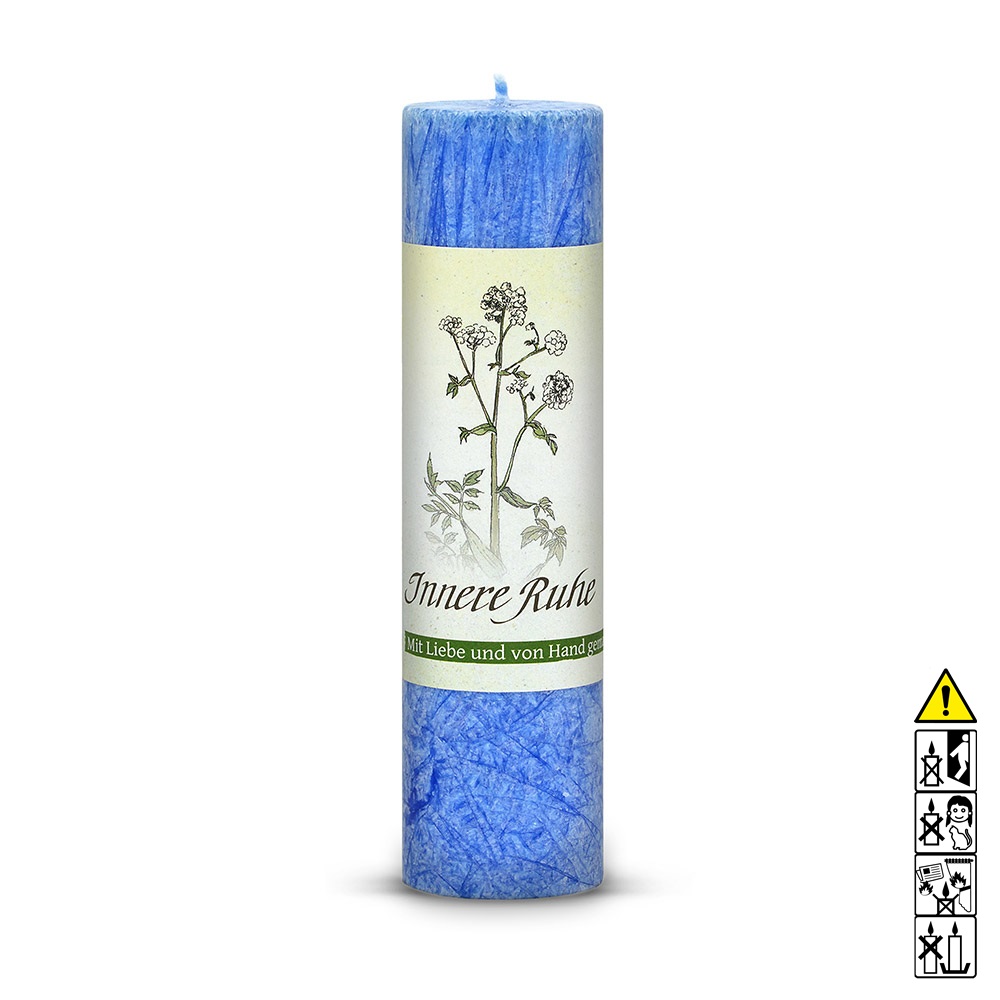 Allgäuer Heilkräuterkerze Innere Ruhe in der Farbe blau Allgäuer Heilkräuterkerze Lebensthemen Innere Ruhe in der Farbe blau. Als Geschenk für die wahre Innere Ruhe. Entspannen, zurücklehnen und Ruhe in sich einkehren lassen. 100% Vegane Kerze. Hergestellt aus Olivenöl. Jetzt in unserem Kerzen Onlineshop kaufe