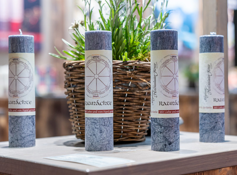Allgäuer Heilkräuterkerzen Jahresrad in unserem Onlineshop kaufen Allgäuer Heilkräuterkerzen Jahresrad in unserem Onlineshop kaufen