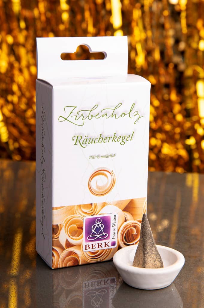 Zirbenholz Räucherkegel - 20 g (8 Kegel)