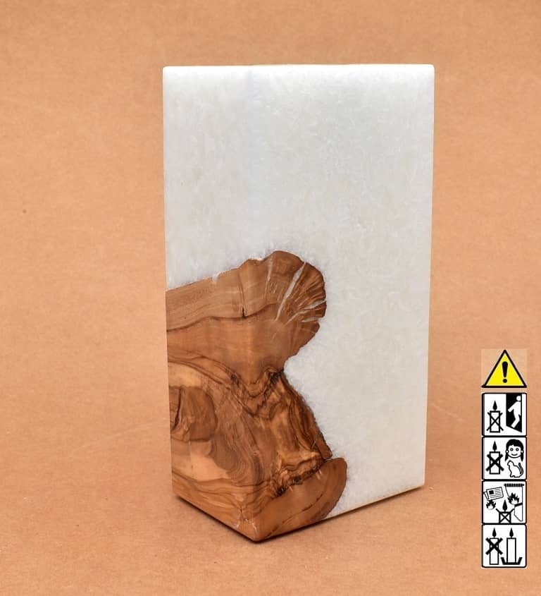 Kerze mit Holzeinsatz mit einem Teelicht ,Quader groß, 70x100x200mm unikat