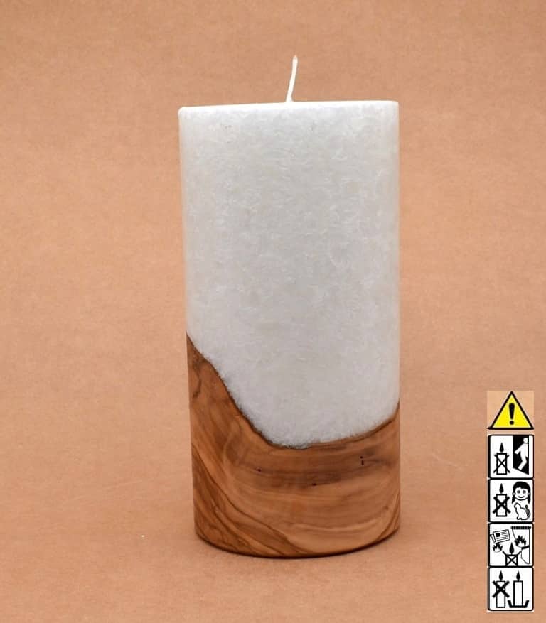 Runde Kerze mit Holz, Unikat Holzkerze, Individuelle runde Hochzeitskerze mit Holz aus Stearin. Kerze mit Holzelement, Individuelle, persönliche Hochzeitskerze Holzkerze, Rund Stearinoptik, Hochzeitskerze mit Teelicht im Kerzen online Shop für Hochzeiten bestellen, günstig kaufen.