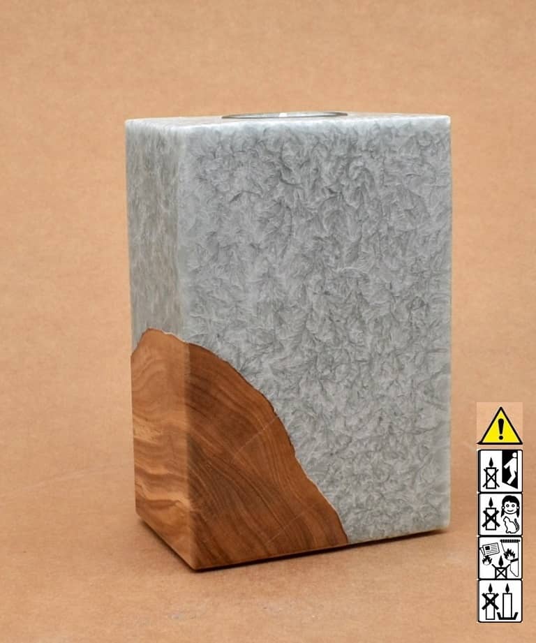 Kerze mit Holz Unikat Quader 70 x 100 x 150 mm mit 1 x Teelicht in silbergrau