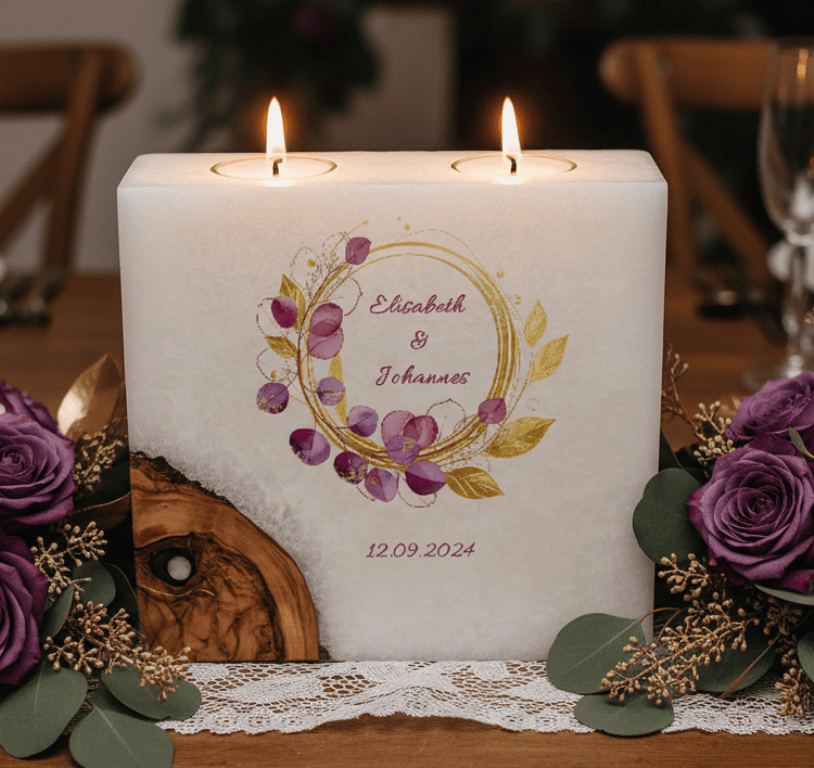 Hochzeitskerze "Eukalyptus Bordaux" mit 1 Holzelement und 2 Teelichter 20 x 20 cm