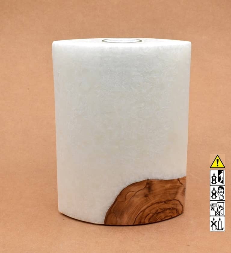 Kerze mit Holz Unikat Oval Kanten spitz 210 x 140 x 80 mm 1 x Teelicht. Jetzt in unserem Geschenke Onlineshop kaufen.